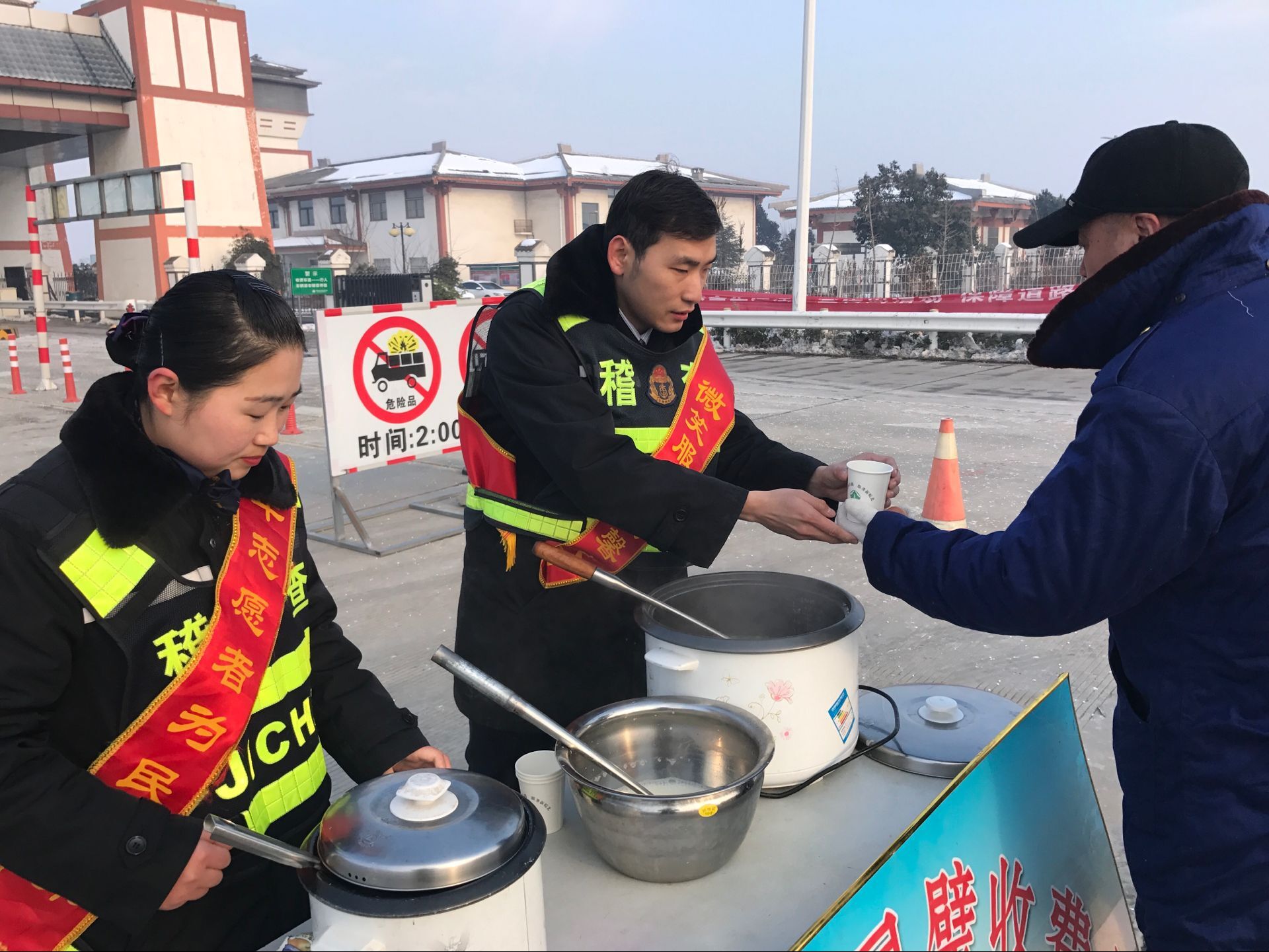 1515292495632997.jpg 15152388976761174.jpg